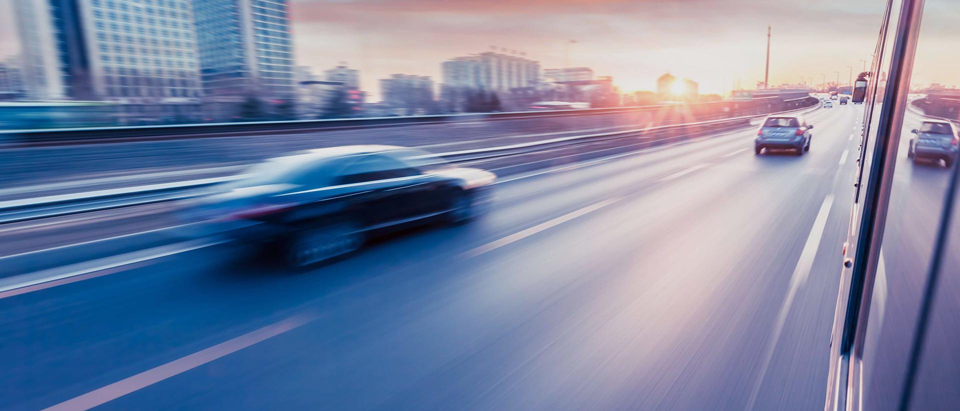 Top banner automotive