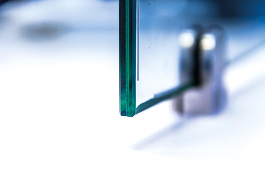 AGC's Fineo vacuum insulation glazing