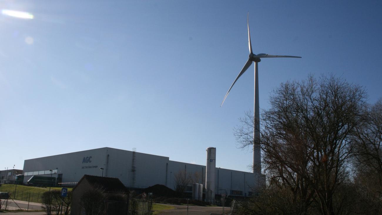 AGC windturbine in Seneffe