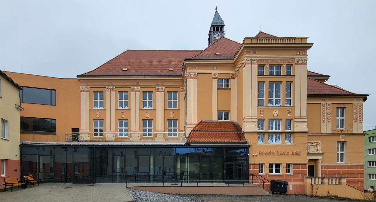 Střední škola AGC