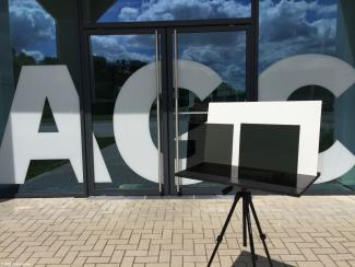 ultra-dark grey glass for automotive AGC Automotive Europe Belgium