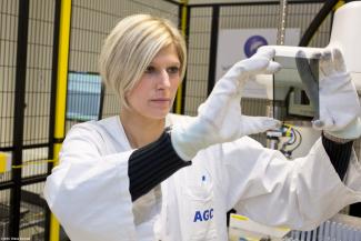 Researcher at the AGC Technovation Centre