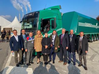 Inauguration of new electric Volvo trucks for AGC glass transport by Lannutti