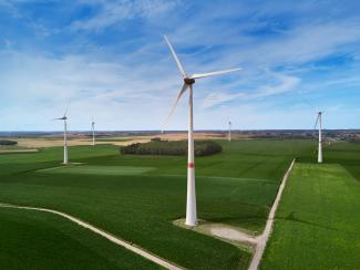 Luminus wind turbines in Dinant