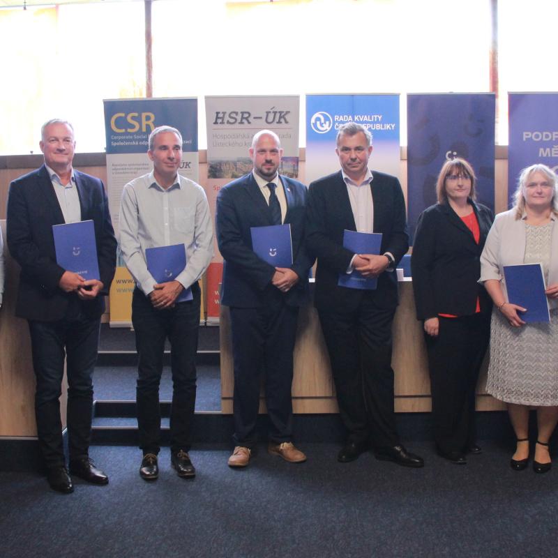 AGC Flat Glass Czech received the Governor's Award for Social Responsibility