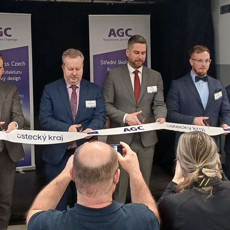 Střední škola AGC